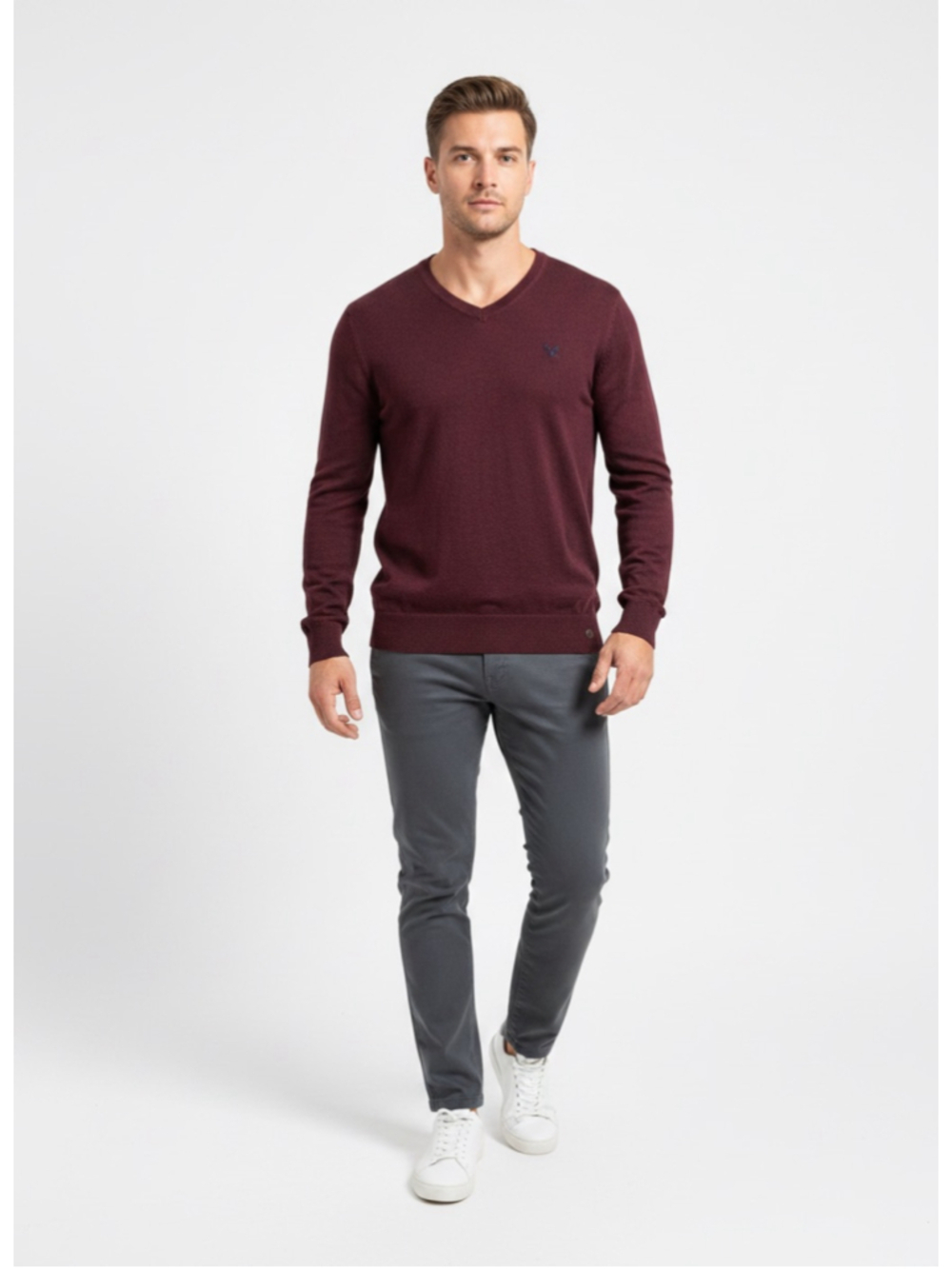American Eagle Mens XL Burgundy V-Neck Sweater Athletic Fit Long Sleeve Cotton
